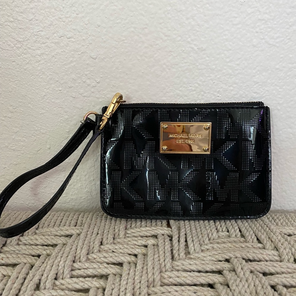 Michael Kors Wristlet
